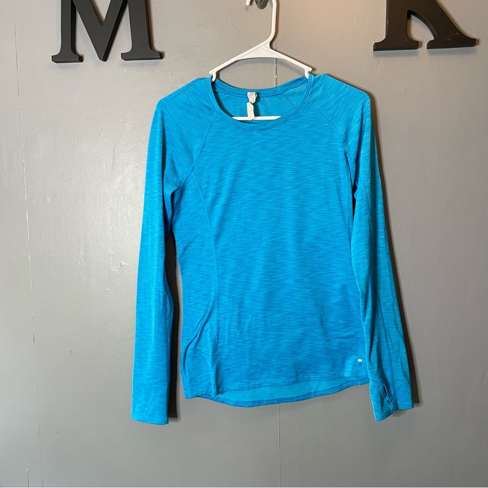 Under Armour Blue Long Sleeve Athletic Top size‎ medium